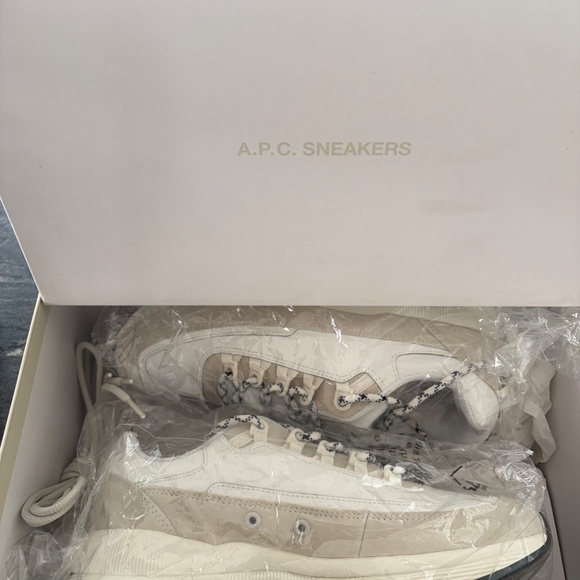APC Jay Sneakers - Brand NEW - Picture 6 of 6